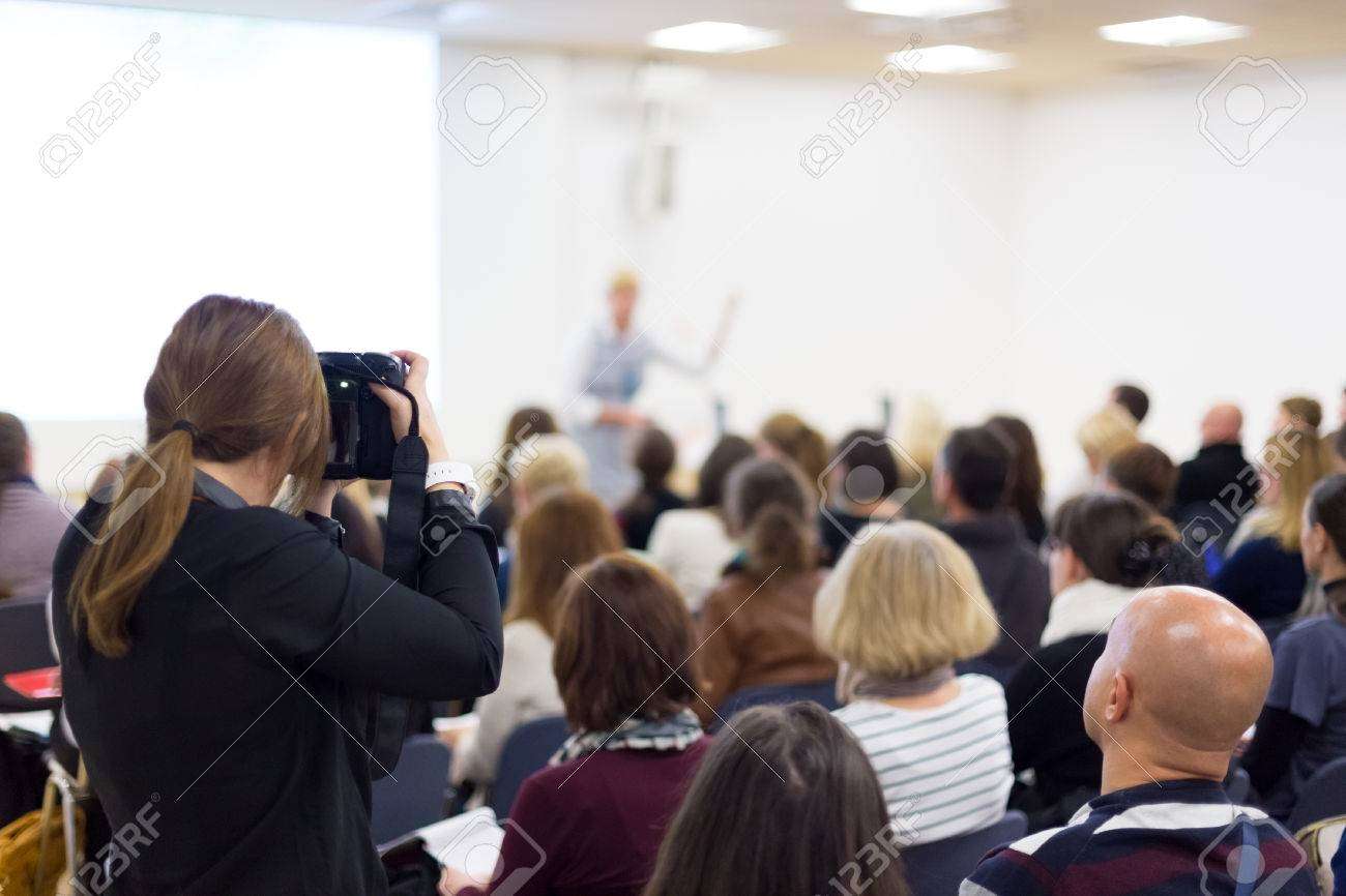 Cuộc Họp Báo (Press Conference) là gì? Tại sao cần tổ chức họp báo?