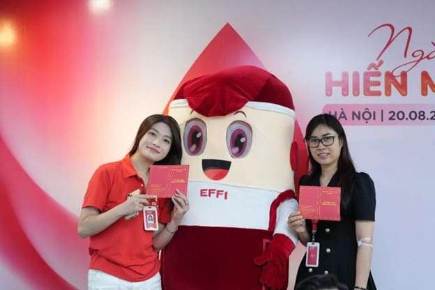Giọt thương 2025: CBNV ROX Group chung tay hiến máu, lan tỏa giá trị sống đẹp