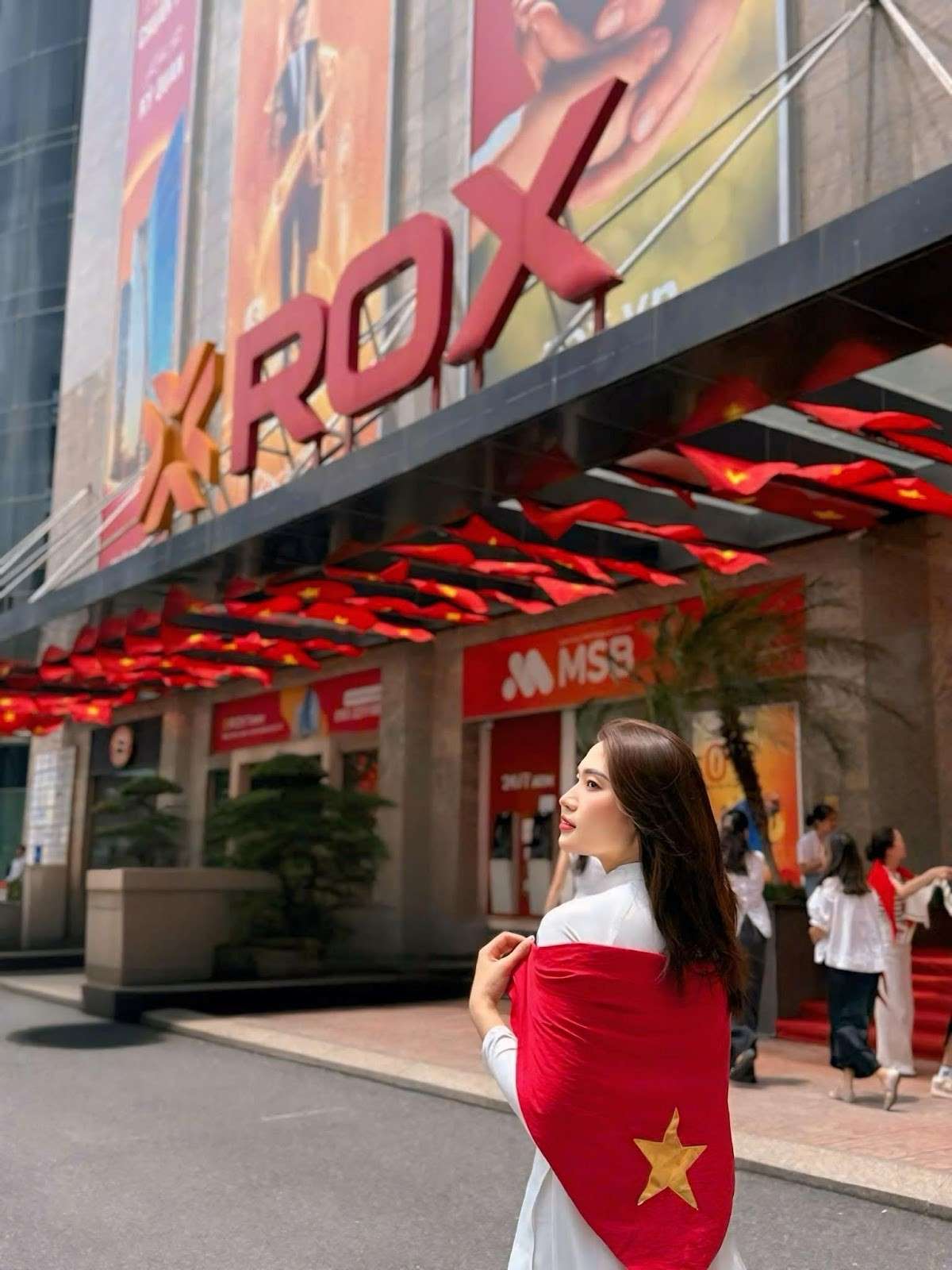 Điểm “check-in yêu nước” cực hot trên đường Nguyễn Chí Thanh