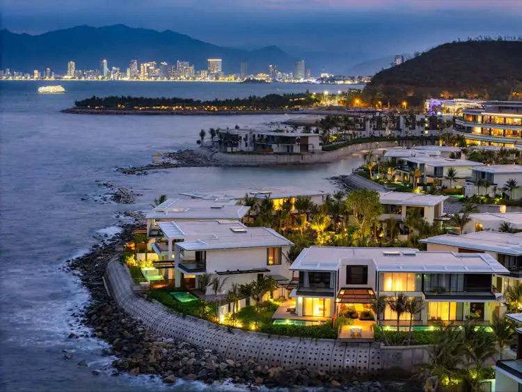 [Case study] Từ Entrepreneur đến Luxury Travel Magazine: Dấu ấn Bắc Nha Trang và Vega City trên truyền thông bất động sản quốc tế